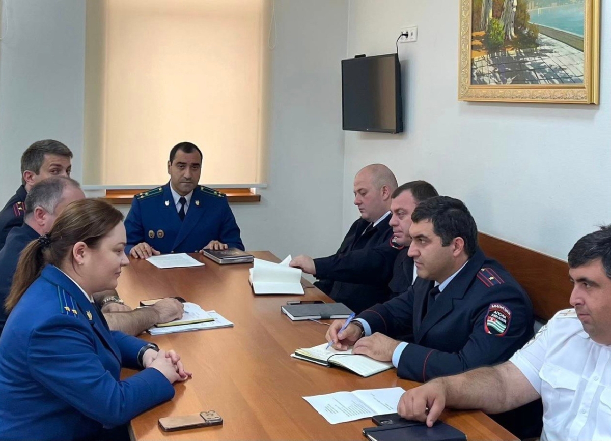 Прокуратура и УВД Сухума активизируют борьбу с преступностью и незаконным оборотом оружия